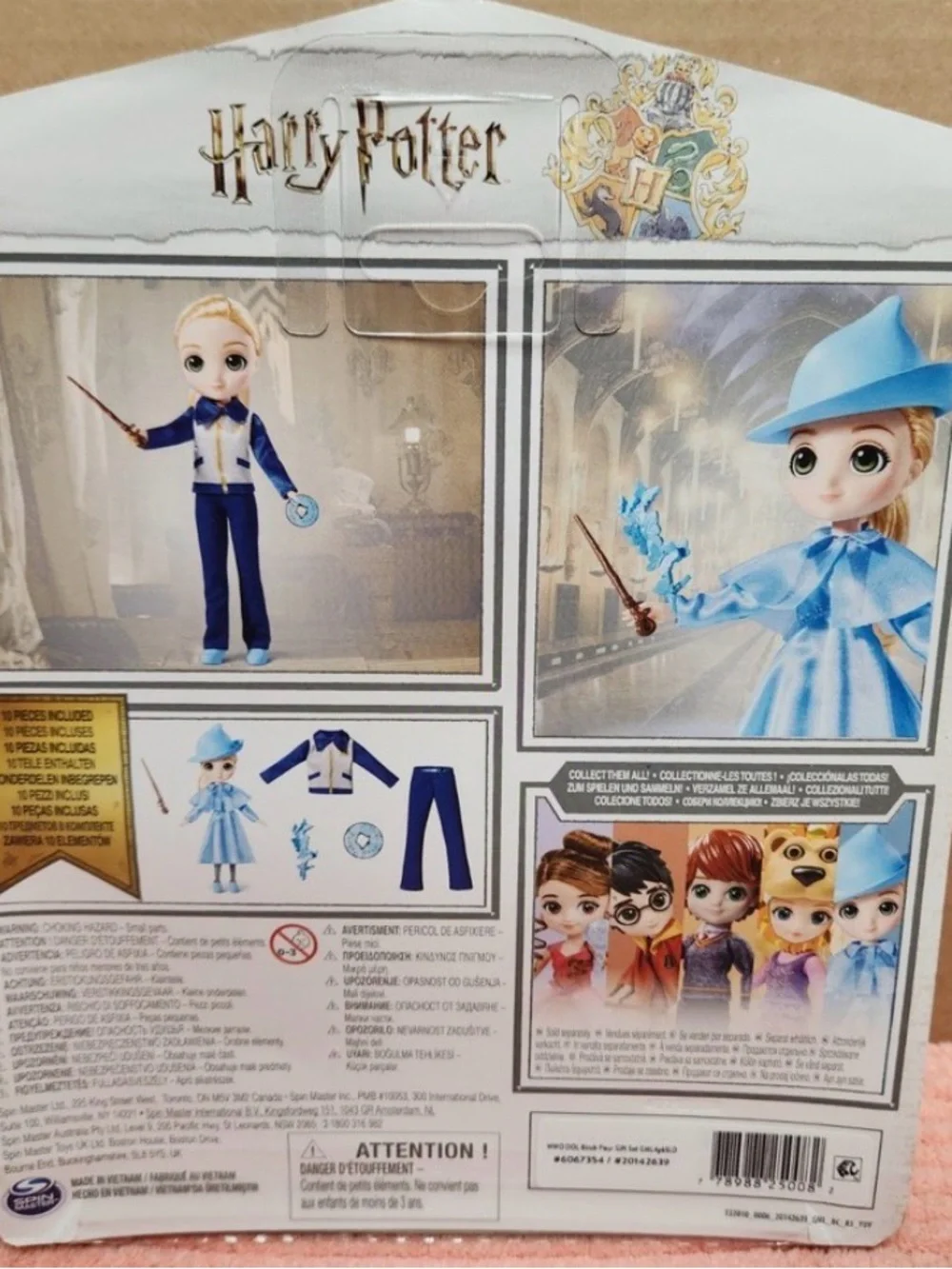 Warner Bros. Light Blue Witch Doll with Hat and Outfit